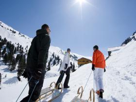 images/winter/rodeln/Rodeln Hochfügen Zillertal (c)BerndRitschel (1).jpg